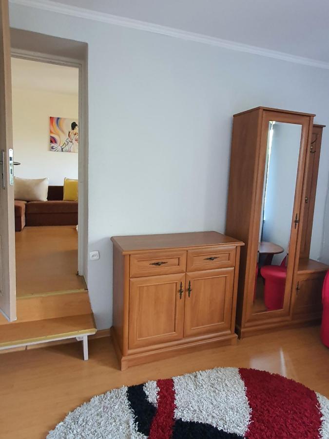 Dom Goscinny Marta - Pokoje, Apartamenty, Domki Krynica Morska Buitenkant foto